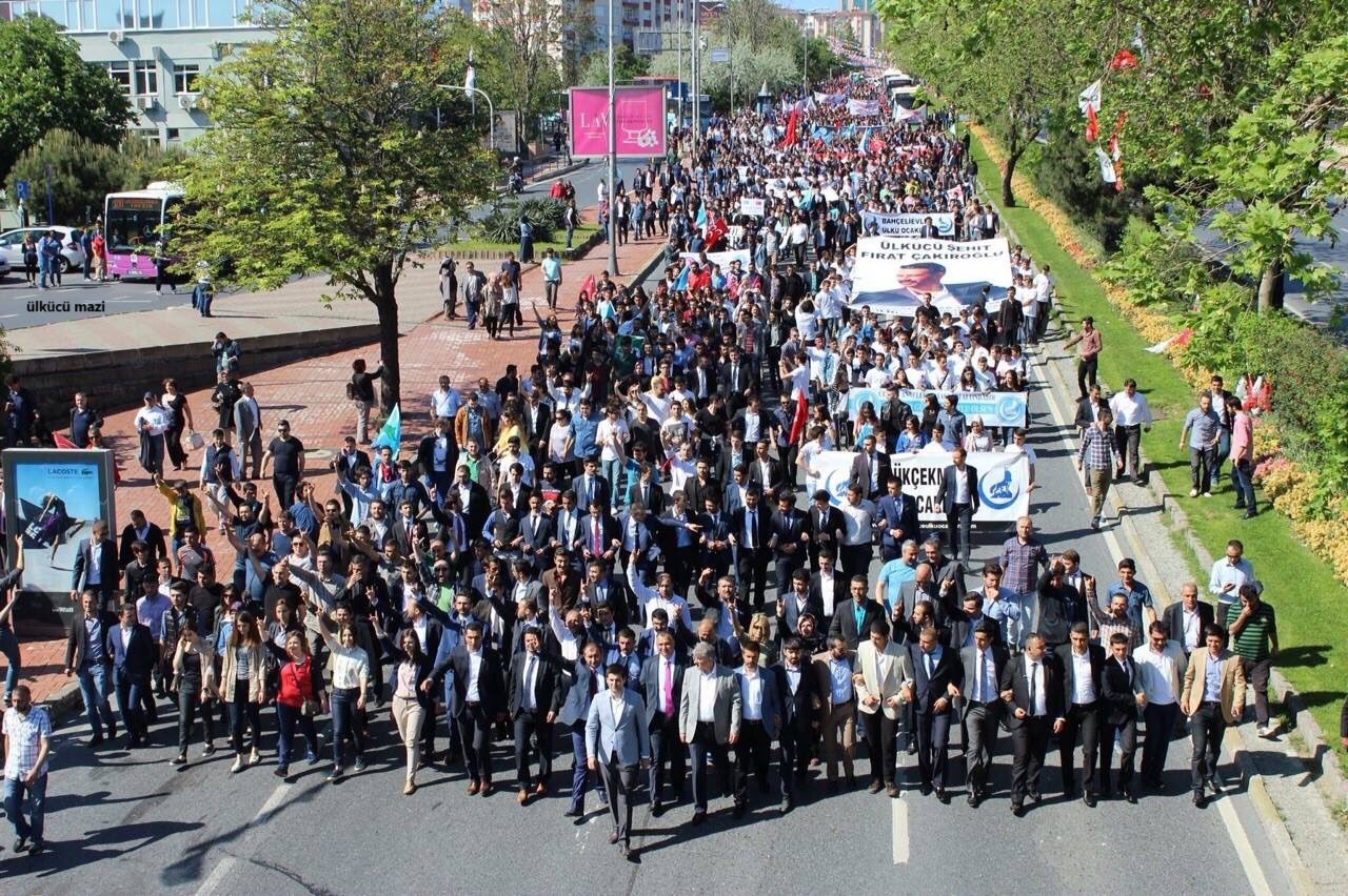 İSTANBUL ÜLKÜ OCAKLARI TÜRK GENÇLİĞİ YÜRÜYÜŞÜ 2015
