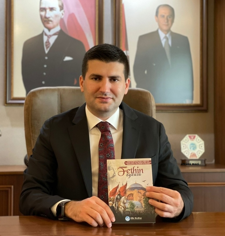 ÜLKÜ OCAKLARI “MÜJDELENEN FETHİN ÖYKÜSÜ” YARIŞMASININ HİKAYE KİTABINI YAYINLADI.