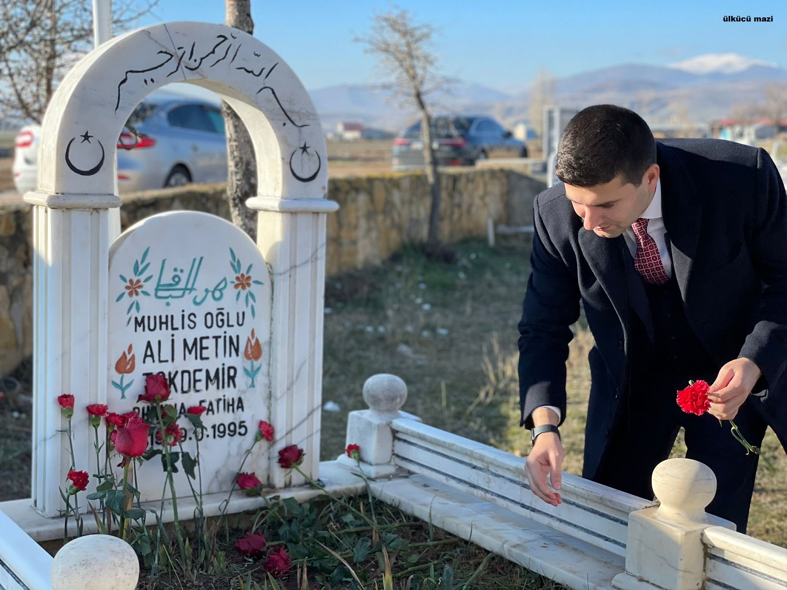 ÜLKÜ OCAKLARI GENEL BAŞKANIMIZ AHMET YİĞİT YILDIRIM ALİ METİN TOKDEMİR’İN KABRİNİ ZİYARET ETTİ. 2021