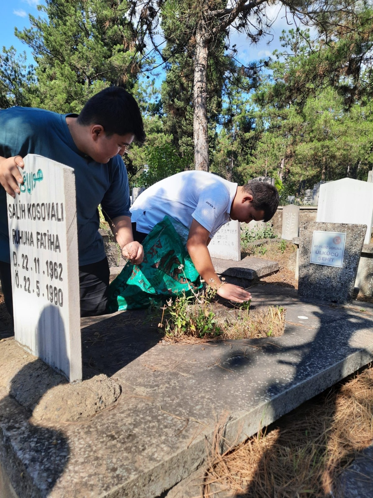 Ülkü Ocakları Karabük İl Başkanlığı Ortaöğretim Birimi Şehitlik Ziyareti.2024