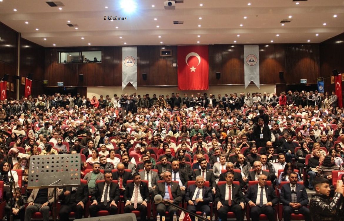 ÜLKÜ OCAKLARI KAYSERİ İL BAŞKANLIĞI “GENÇLİK BULUŞMASI” GECESİ DÜZENLEDİ