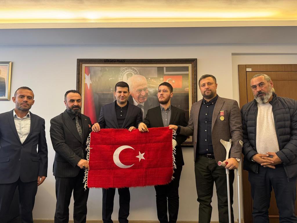 Türkiye Gaziler ve Şehit Aileleri Vakfı Genel Başkanı Gazi Lokman Aylar ve Yönetimi, Genel Başkanımız Ahmet Yiğit Yıldırım’ı Ziyaret Etti.2024