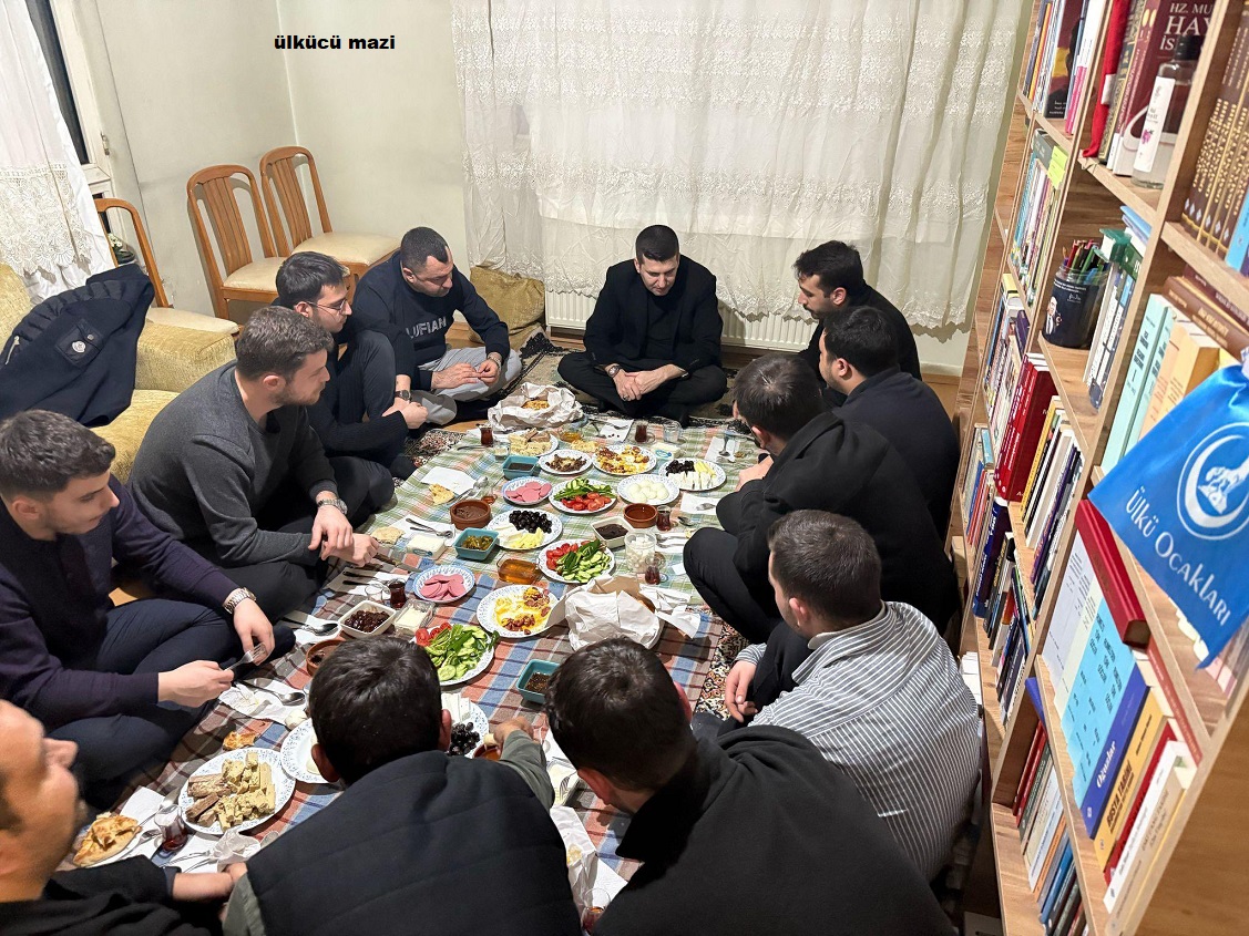 GENEL BAŞKANIMIZ SAYIN AHMET YİĞİT YILDIRIM, MÜLKİYELİ ÖĞRENCİLERİMİZLE SAHUR GERÇEKLEŞTİRDİ. 2025