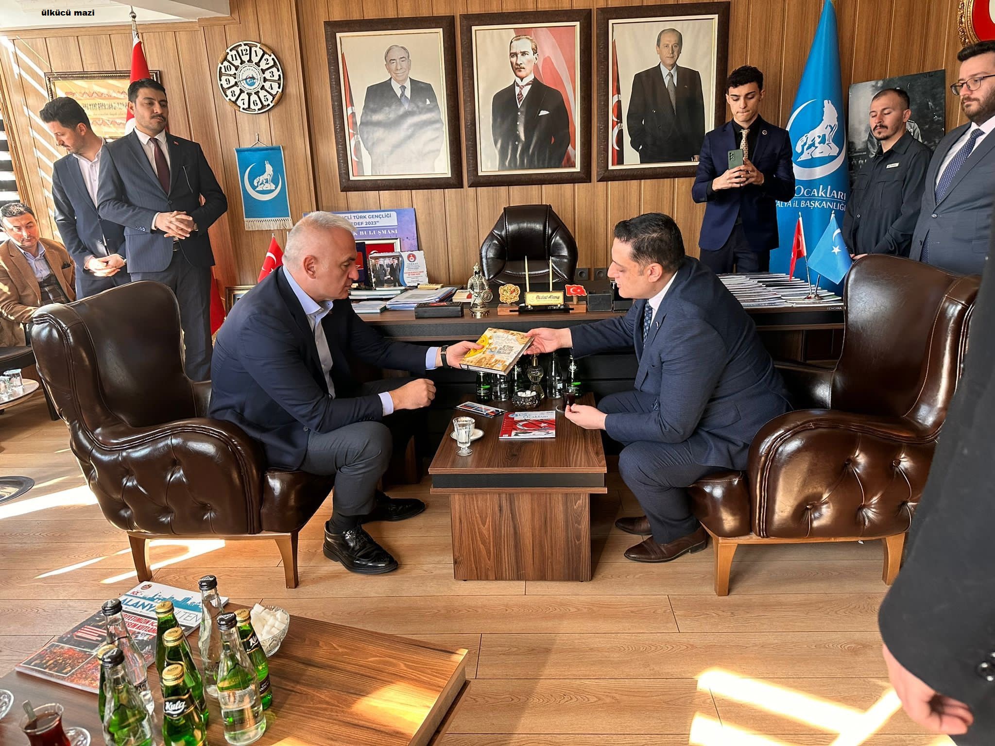 KÜLTÜR VE TURİZM BAKANI ERSOY ÜLKÜ OCAKLARI ANTALYA İL BAŞKANLIĞINI ZİYARET ETTİ. 2023