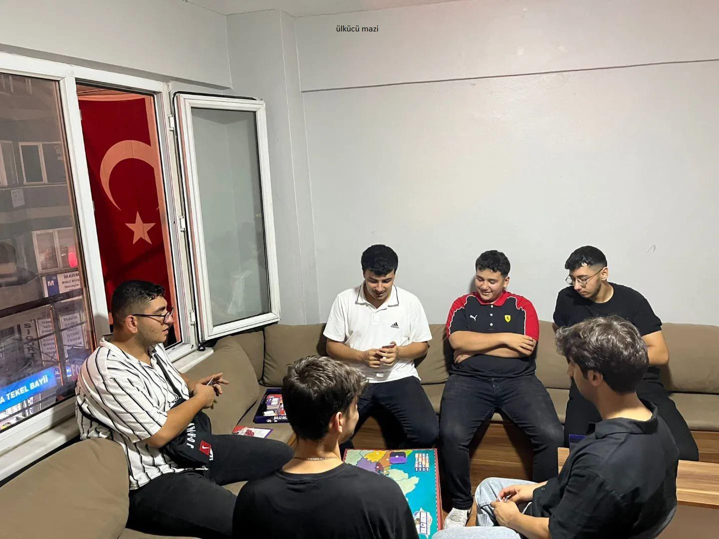 Ülkü Ocakları İstanbul İl Başkanlığı Ortaöğretim Birimi Akıl ve Zeka Oyunları Faaliyetleri